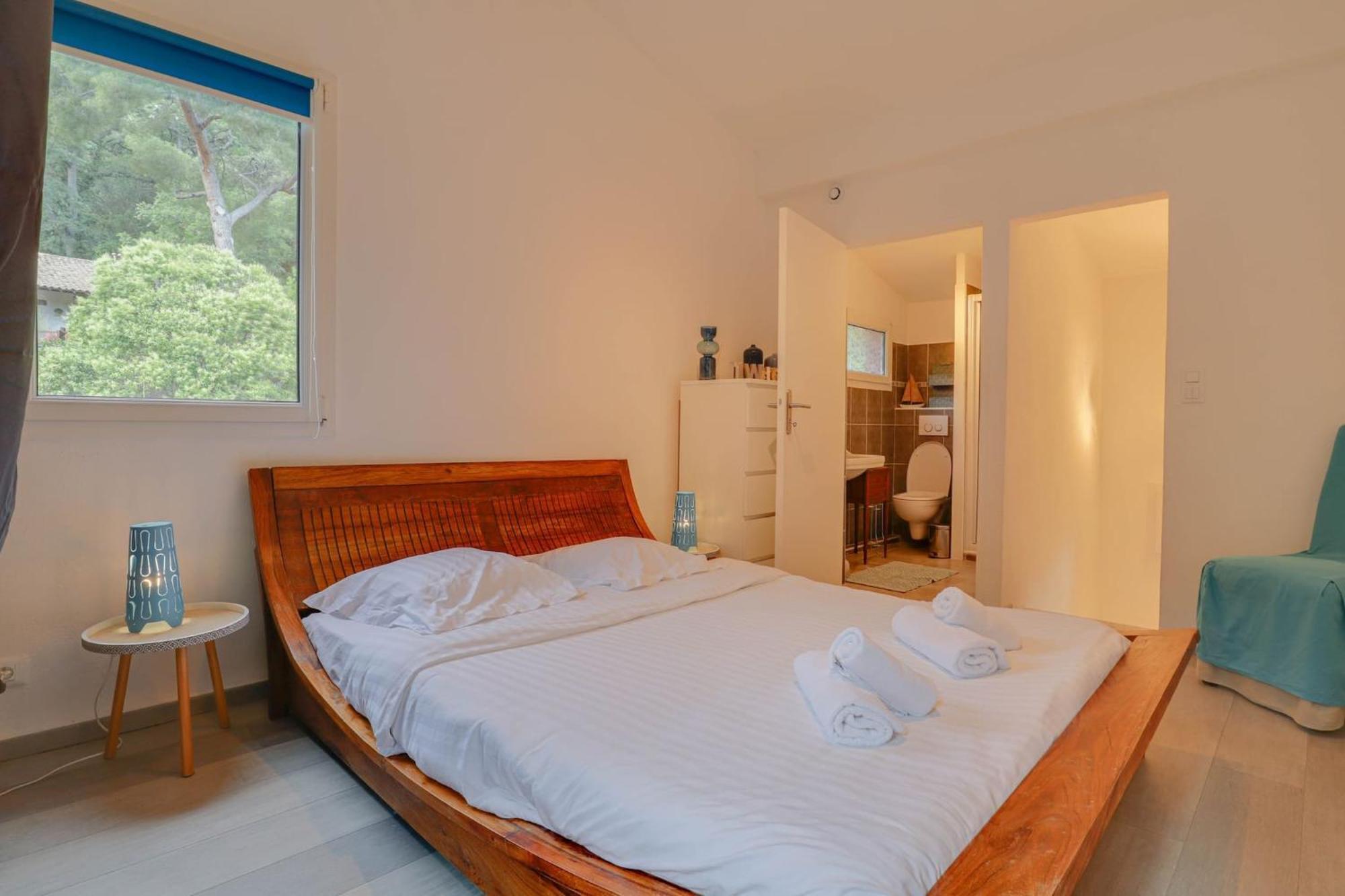 "La Petite Maisonnette" Au Calme, Proche Plage Menton Exterior photo