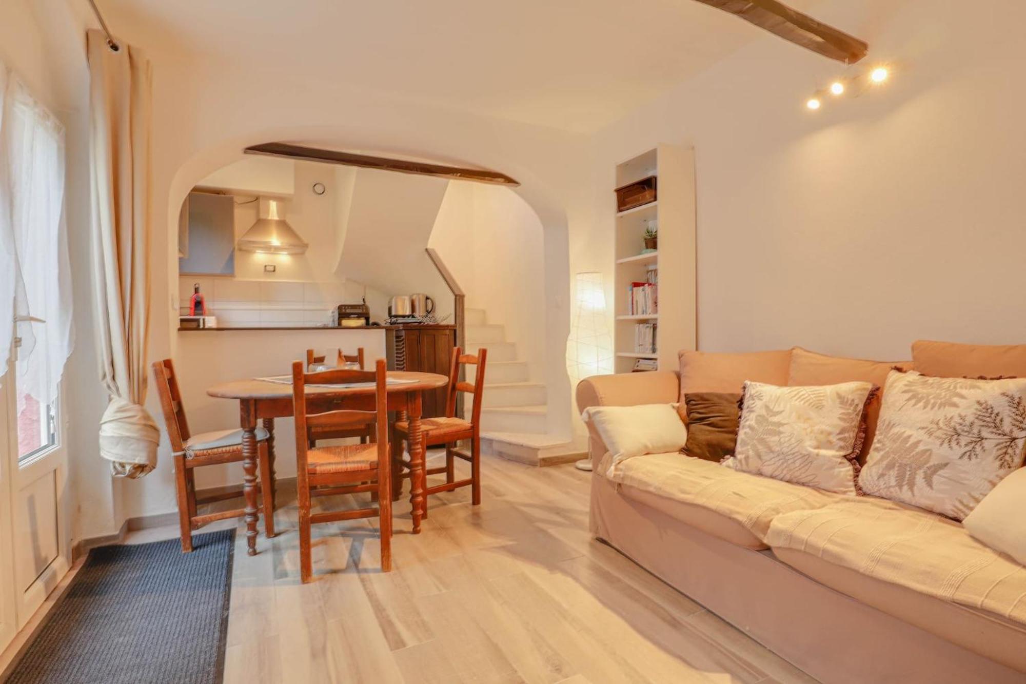 "La Petite Maisonnette" Au Calme, Proche Plage Menton Exterior photo